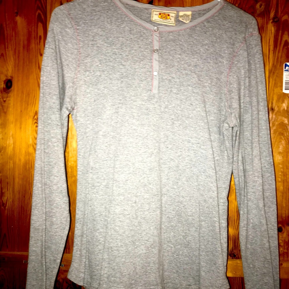 Grey long sleeved shirt
 size large
By Route 66